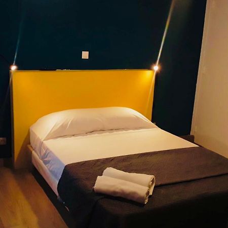 Hotel Residence De Bruxelles Париж Екстер'єр фото