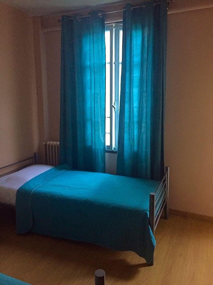 Hotel Residence De Bruxelles Париж Екстер'єр фото